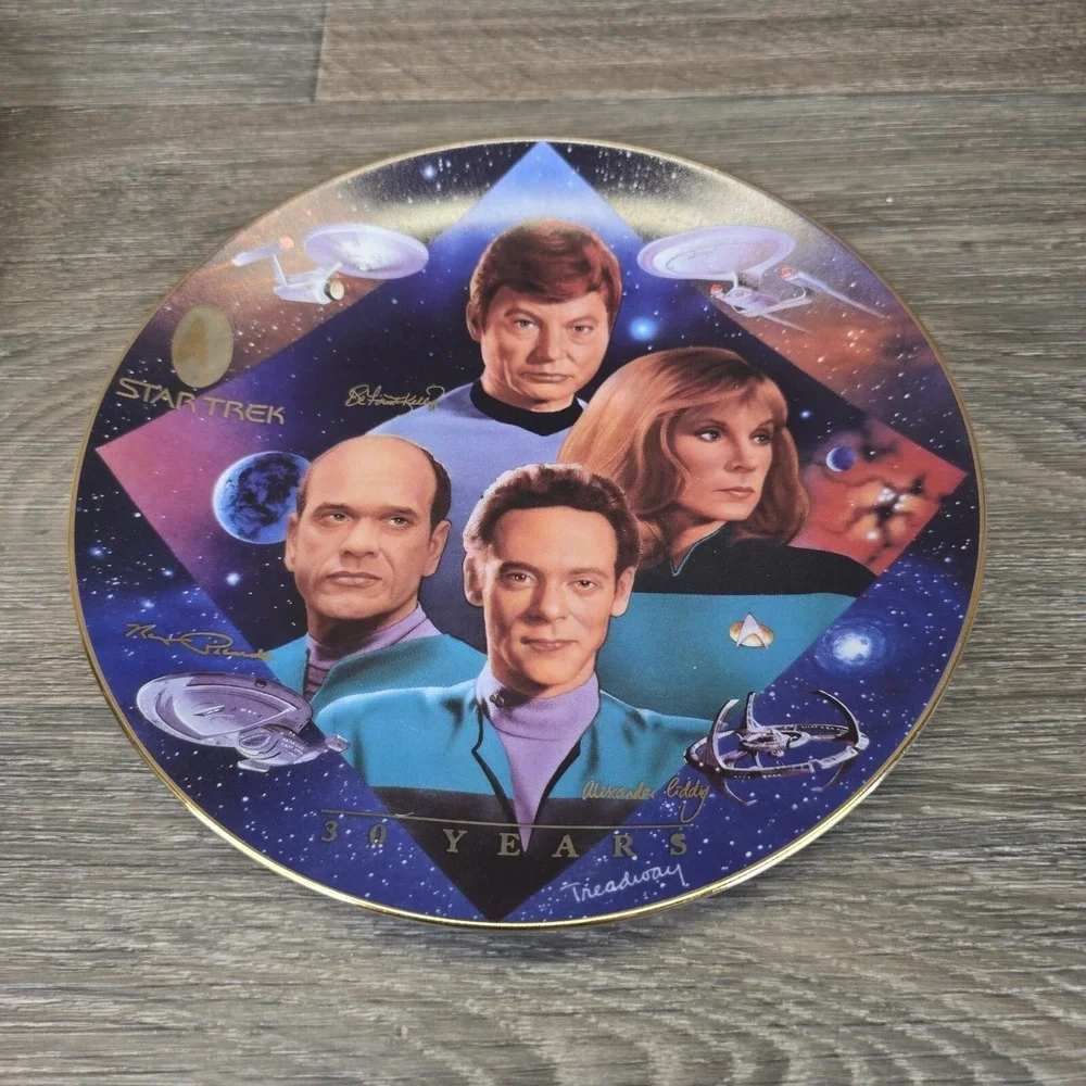 Star Trek 30 Years Collector Plate Starfleet Doctors Final Frontier Lot Of 2 COA